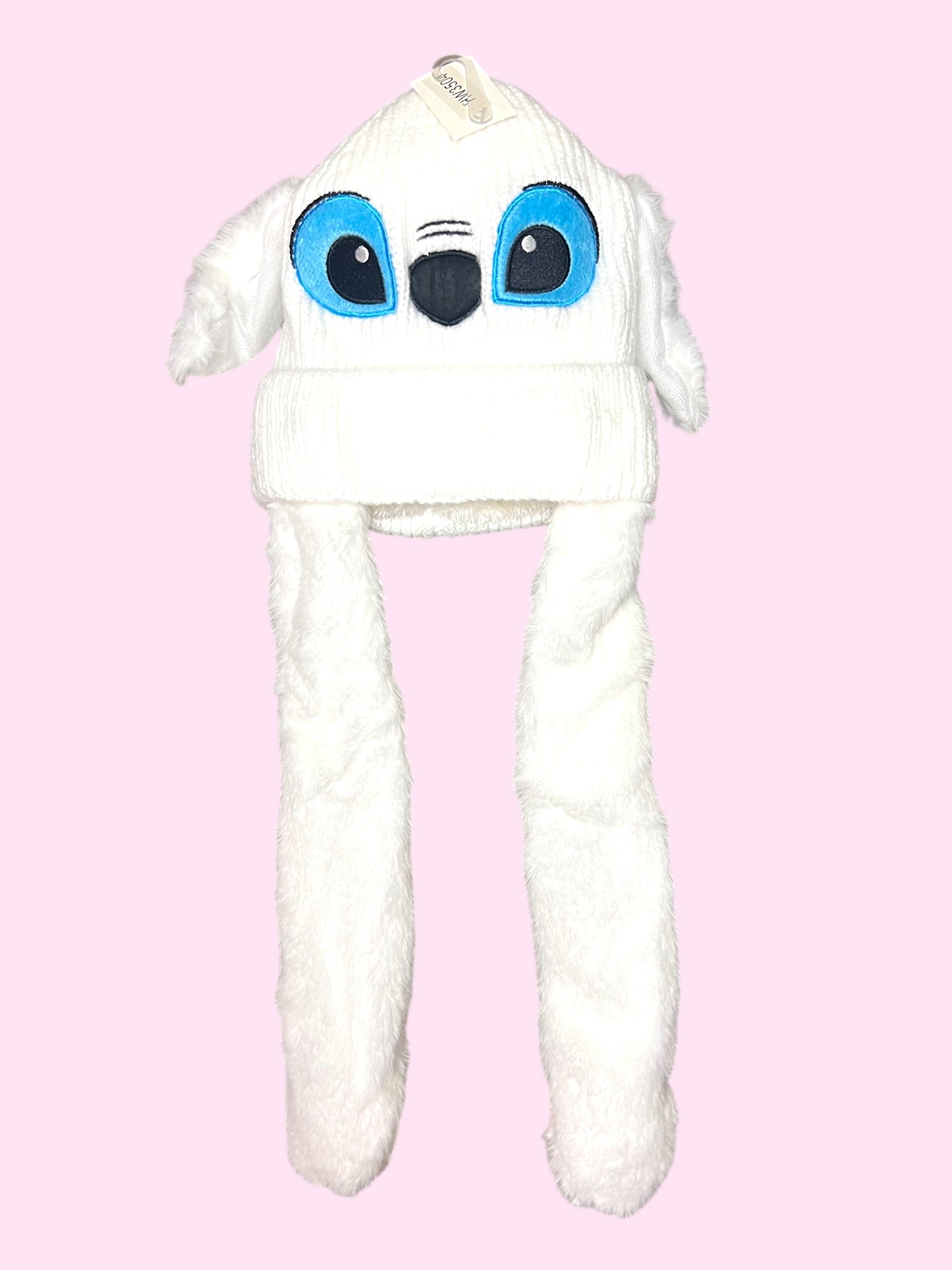 Gorritos mueven la orejas