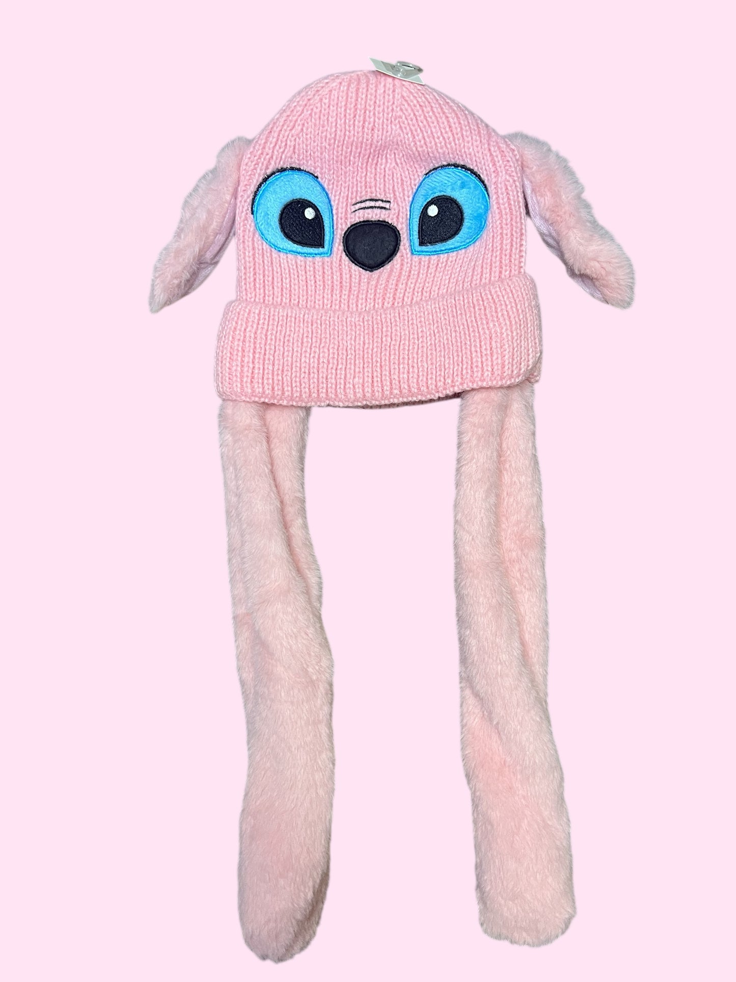 Gorritos mueven la orejas